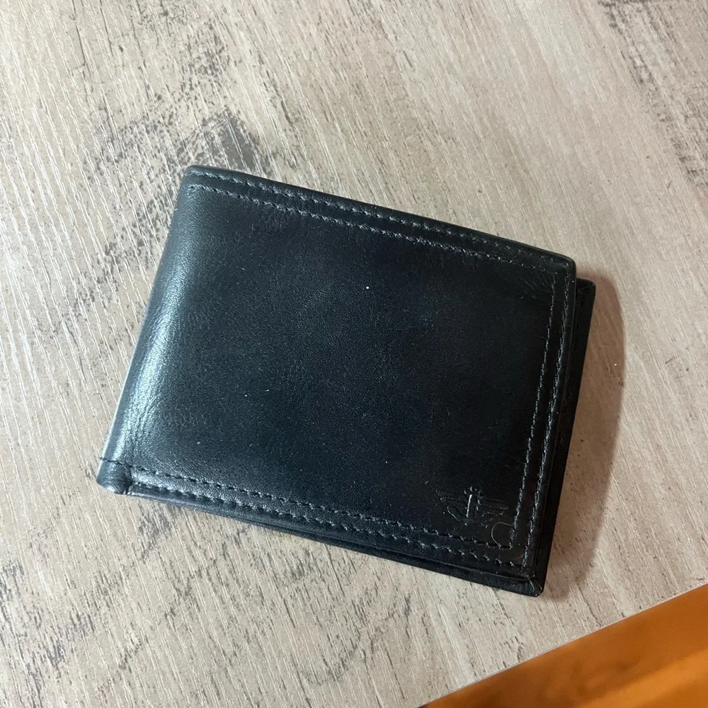 Classic Black Leather Bi-Fold Wallet